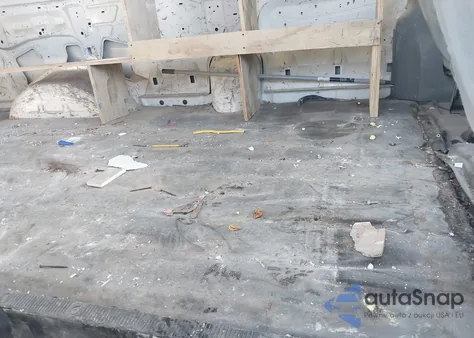 2011 Ford Econoline Commercial z USA, uszkodzony, nr VIN 1FTSE3EL6BDA34809